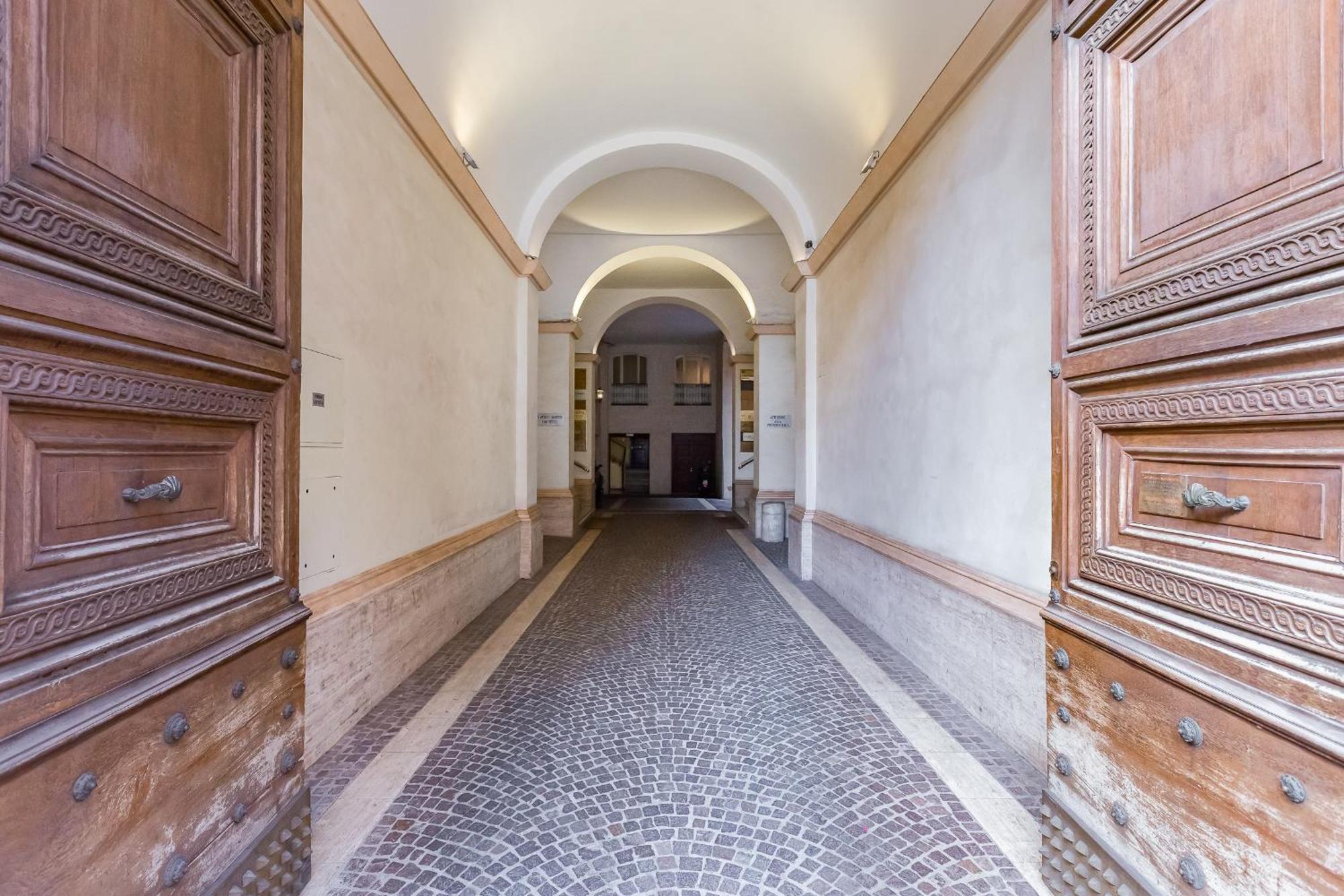 Bmga L Quirinale Cozy Corner Apartment Rome